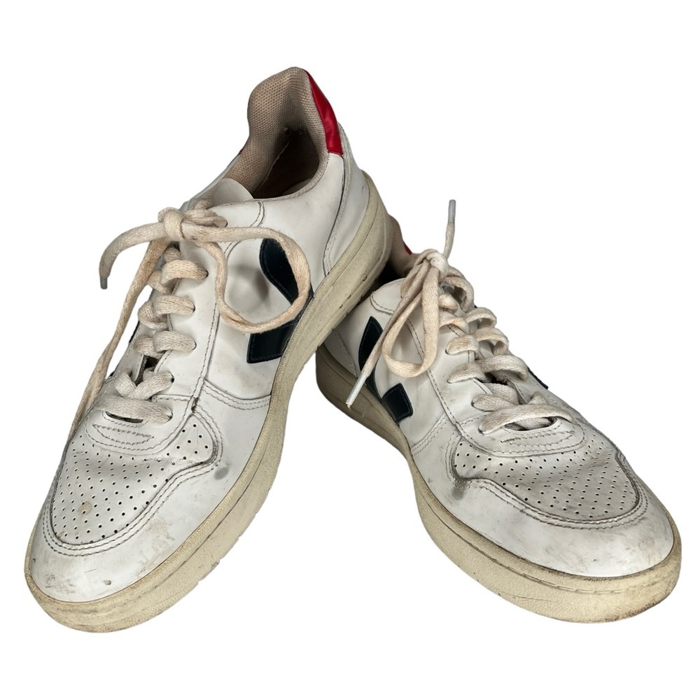 Veja Athletic Shoes‎